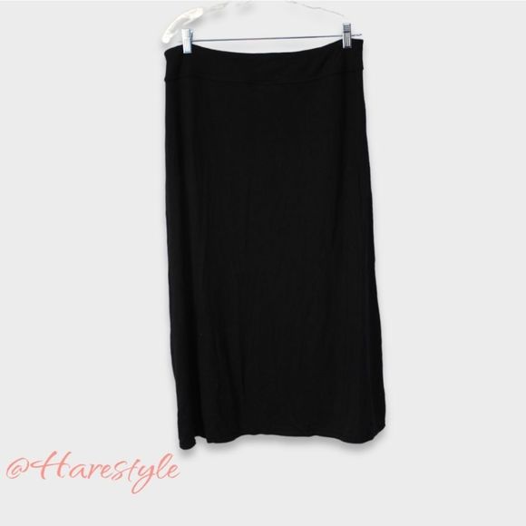 Athleta Dresses & Skirts - Athleta Black Maxi Skirt